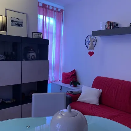 Vecchia Stazione * Μενάτζιο