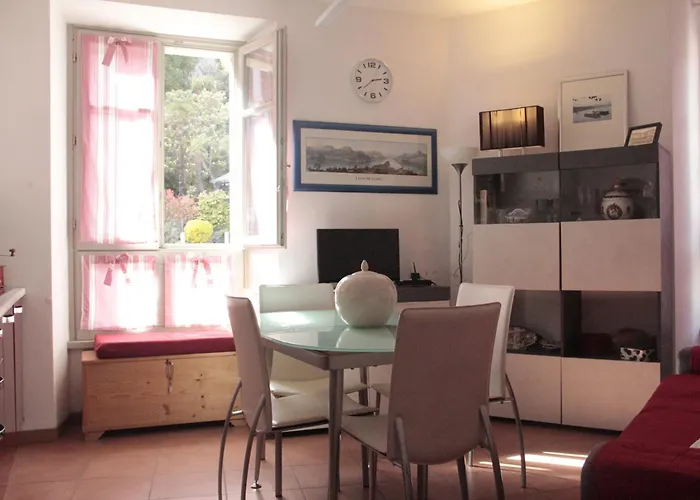 Vecchia Stazione * Menaggio